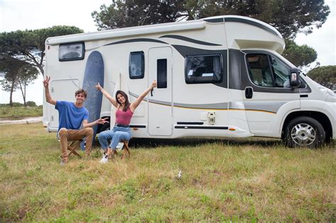 Caravan Or Motorhome Which Is Better Camping Villasol