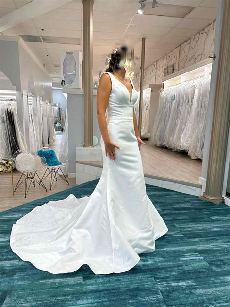 Truly Forever Bridal New Wedding Dress Save 78 Stillwhite