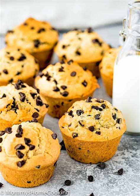 Eggless Bakery Style Chocolate Chip Muffins Mommy S Home Cooking