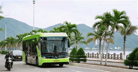 Nha Trang tiene una ruta de autobús eléctrico para ayudar a los