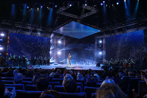 ALSOU. CONCERT TOUR :: Behance