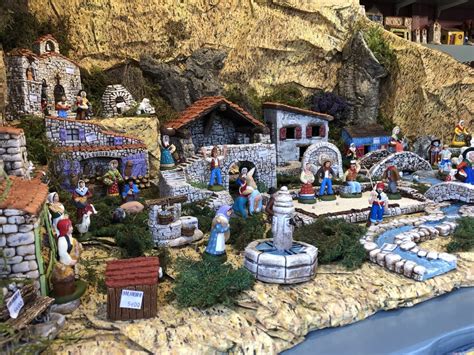 La 218e foire aux santons de Marseille débute aujourd hui