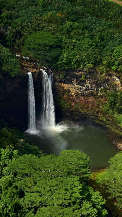 Twin Waterfalls Of Wailua Falls Kauai Hawaii Usa Windows Spotlight