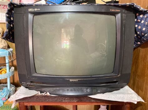 Old Tv Still Working Tv And Home Appliances Tv And Entertainment Tv On