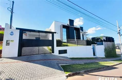 Casa Alto Padrão mobiliada para venda localizada no bairro Fraron em