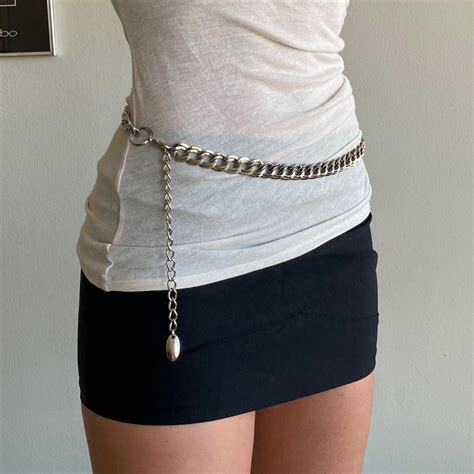 silver chain belt! perfect silver chain belt, so fun... - Depop