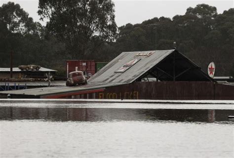 Australia Floods Worsen As Thousands More Flee Sydney Homes Astro Awani