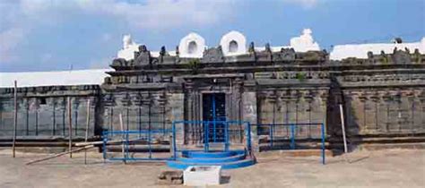 Sri Halagundi Basaveshwara Temple Lakkundi Village Gadag District