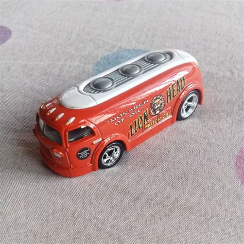 Jual Hot Wheels Premium Haulin Gas Lion Head Shopee Indonesia