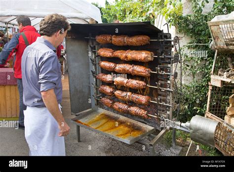 Spit Roast High Resolution Stock Photography And Images Alamy