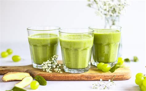 Groene Smoothie Met Spinazie Recept De Kokende Zussen