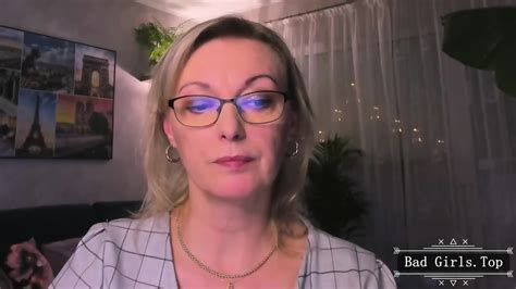 Very Pretty Amateur Blonde Mature Solo On Web