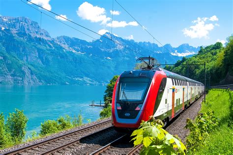 Panoramic Train From Interlaken To Lucerne