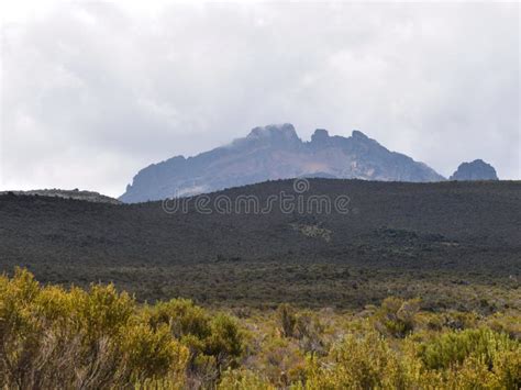 Pico Mawenzi En El Parque Nacional De Monte Kilimanjaro Tanzania Imagen