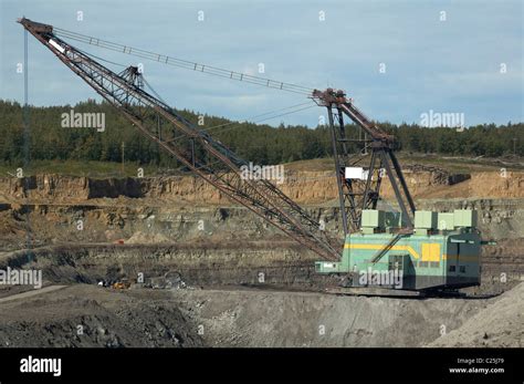 Drag Line Stock Photos And Drag Line Stock Images Alamy