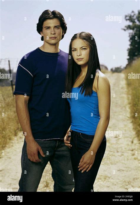 Kristin kreuk tom welling smallville hi-res stock photography and ...