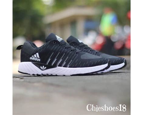 Sepatu Adidas Wanita Warna Hitam Untuk Sekolah Ide Perpaduan Warna