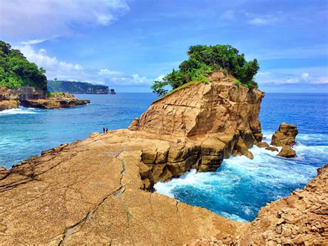 14 Pantai Di Tulungagung Yang Bagus Cocok Untuk Liburan