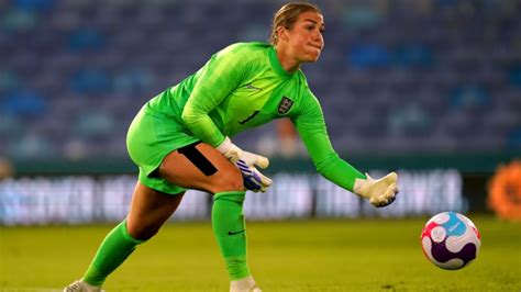 High-profile support for Lionesses goalkeeper Mary Earps as England ...