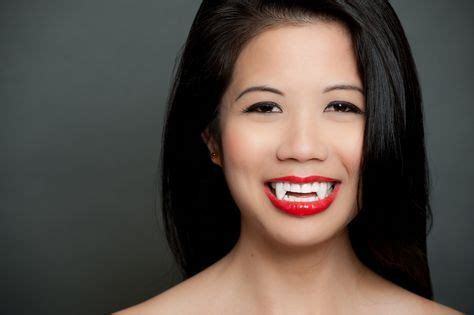 Ecco Come Realizzare Dei Perfetti Denti Da Vampiro Per Un Make Up Di