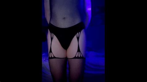 Teen Femboy 炫耀他的新内衣 Pornhub Gay