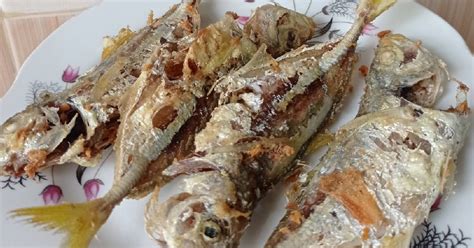 Resep Ikan Selar Goreng Simple Oleh Tria Futri Cookpad