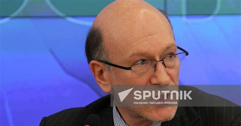 Briefing by Alexander Voloshin | Sputnik Mediabank