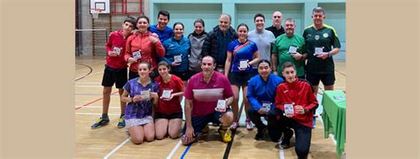 II TORNEO SOLIDARIO BÁDMINTON FUNDACIÓN VERÓN Ayuntamiento Hoyo de