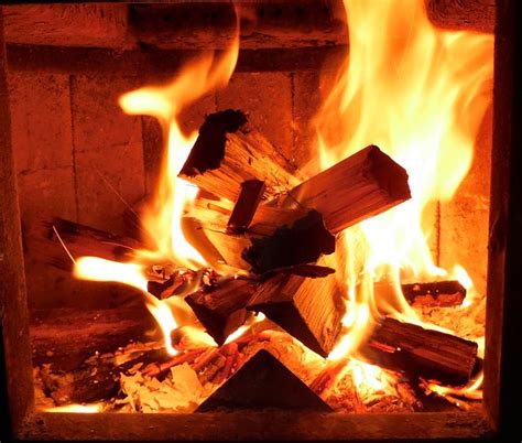 4 Simple Ways To Retain More Heat From Your Wood Burning Stove Off The Grid News