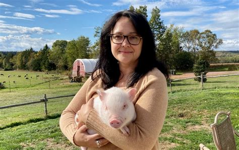 Meet Lilith The Pig Who Fell From The Sky Cbc News