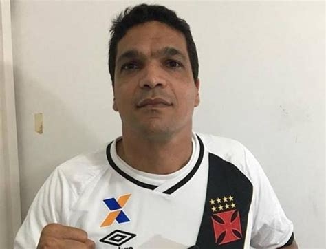 Cabo Daciolo Convoca Torcedores Do Vasco Para Clamor De Vit Rias