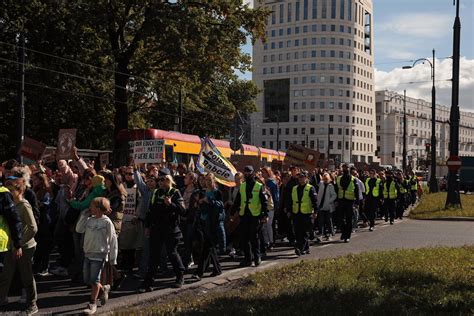 Brakuje Policjant W W Warszawie Skutki Odczuwa Ca A Polska Jak Kto