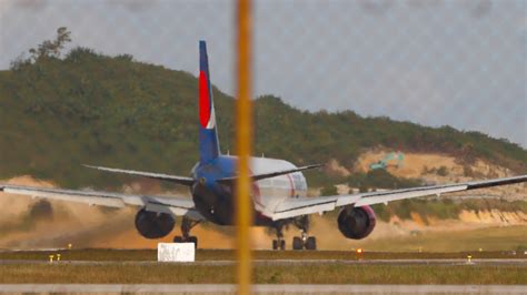 Phuket Thailand February Boeing Ra Of Azur Air