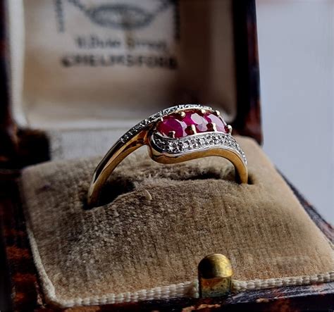 AMAZING Vintage 9ct Gold Diamond Ruby Ring Packed FULL of - Etsy