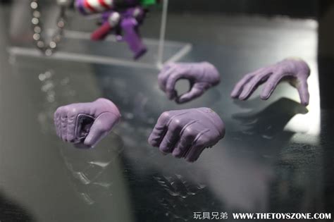 實拍 Hot Toys蝙蝠俠阿卡漢瘋人院蝙蝠俠的宿敵小丑 比例珍藏人偶 Toys Zone D 玩具兄弟 Figures Price List Reviews