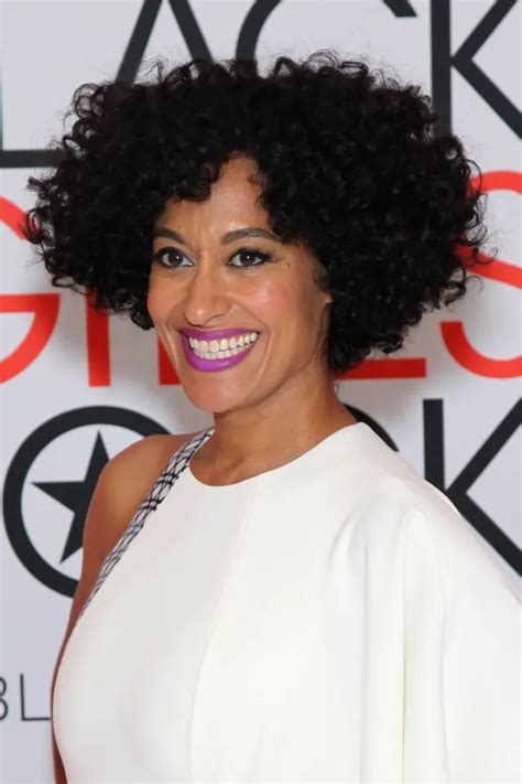 Tracee Ellis Ross Net Worth - Celebrity Sizes