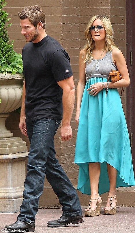 The Bachelorette Emily Maynard Brad Womack S Ex Fiancée To Star In 8th Season Daily Mail Online