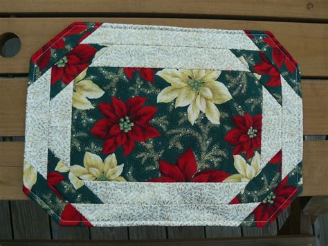 Christmas Placemats | Pineapple quilt, Placemats patterns, Christmas ...