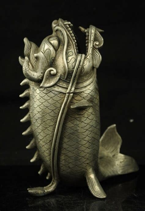 CHINES Old Copper Plating Silver HANDMADE DRAGON HEAD FISH STATUE