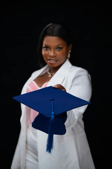 400000 Foto Background Wisuda Terbaik · Unduh Gratis 100 · Foto Stok