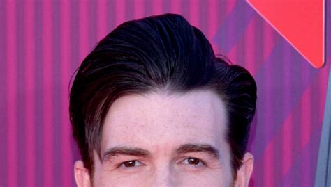 Drake Bell Net Worth Career Personal Life Awards And More Info