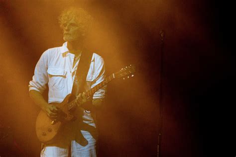 BLONDE REDHEAD A PARMA