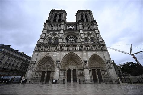 De Volta A Voz Dos Sinos De Notre Dame Ariadne Ara Jo Opovo