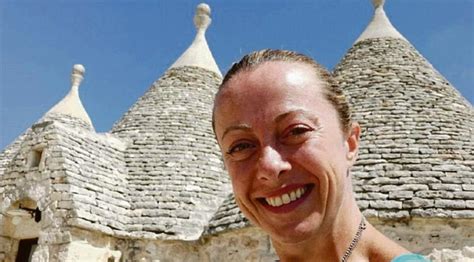 La Premier Giorgia Meloni Vacanze Top Secret In Una Masseria Pugliese