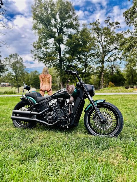 Got New Wheels And She Wanted To Add To The Pic Rbikerbabesandscoots