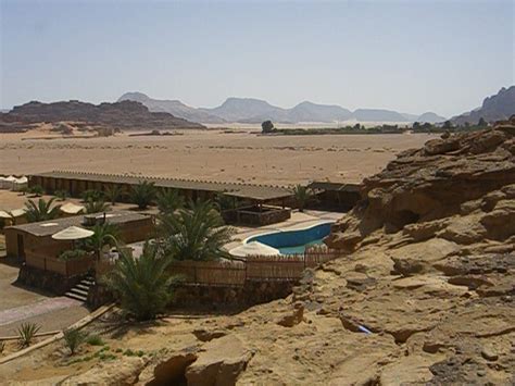 À l entrée du Wadi Rum Désert Wadi Rum Wadi Rum et mer Rouge