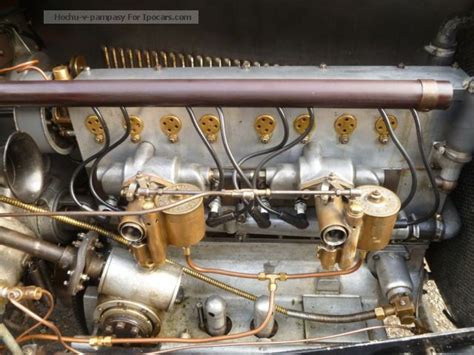 1924 Bugatti Type 30-8 cylindres - Car Photo and Specs