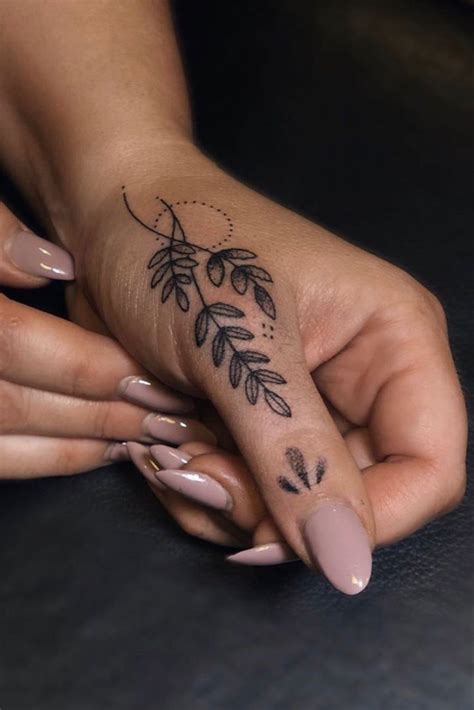 Simple Hand Tattoos Hand And Finger Tattoos Finger Tattoo For Women