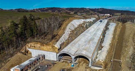 Stra Acy Odwiedzili Najd U Szy Budowany Tunel W Polsce W Jakim Celu