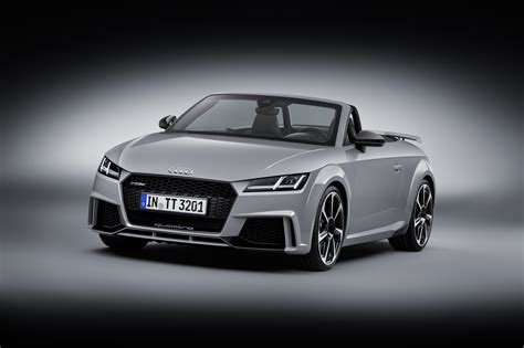 Audi Tt Rs Coupe Roadster Debut With Hp Audi Tt Rs Roadster